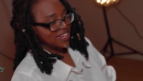 Ebony teen with big ass getting her asshole banged