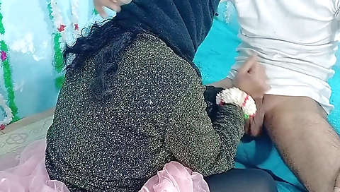 Ebony slut gets fucked in missionary style by her boyfriend