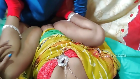 Indian brunette gets her face shot and then cum on her ass